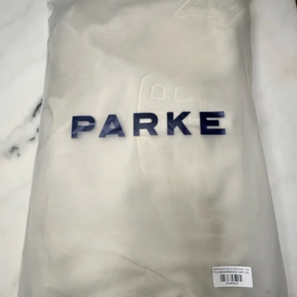 Parker Cream Sweatshirt with Logo - Picture 4 of 4